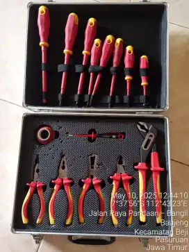 Obeng  dan tang komplet