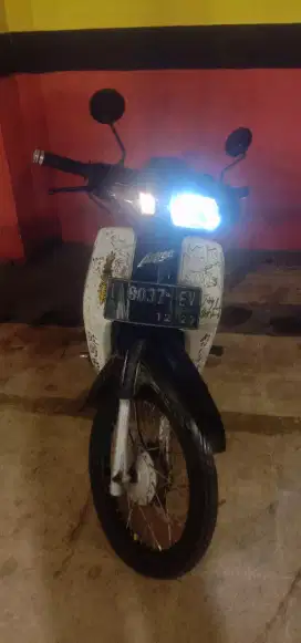Astrea Legenda tahun 2002