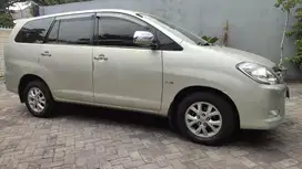 Dijual mobil Pribadi Innova manual 2009 barang oke bgt