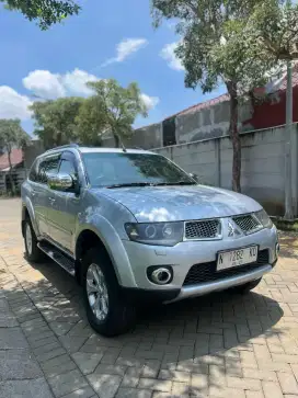 Pajero sport dakar solar matic