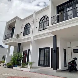 Rumah eropa mewah di kelapa dua Depok