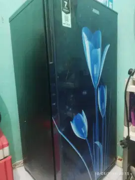 Di jual kulkas 1 pintu merk AQUA
