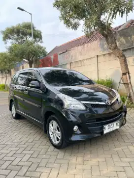 Avanza veloz matic kondisi siap pakai