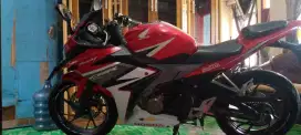 Motor CBR 150R  123