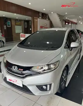 Honda Jazz RS 2015 AT 1.5cc Tgn 1 Pjk Panjang Ban Baru Unit Siap Pakai