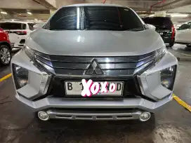 Mitsubishi xpander sport at 2019 silver