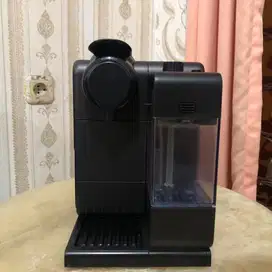 Mesin Kopi Kapsul Nespresso - Lattissima Touch