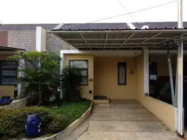 Dijual Rumah dengan lokasi strategis di kota Bandung
