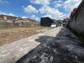 600 METER HYATT REGENCY: Tanah Dekat Ringroad Jogja Palagan