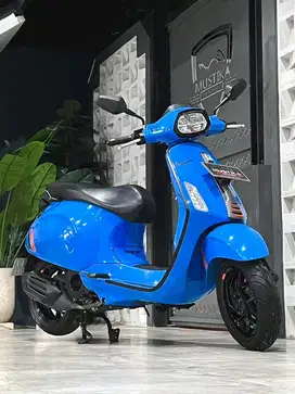 BANYAK FITUR MELIMPAH! Vespa Matic Sprint S ABS Blue Electrico
