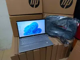 Laptop hp 17 AMD ryzen3