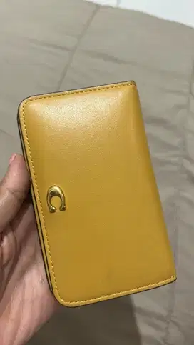 Preloved dompet coach original