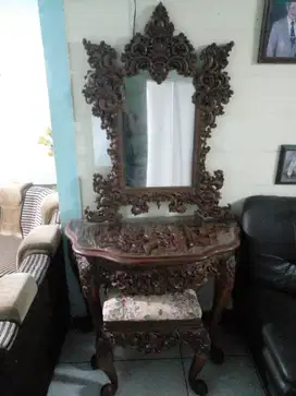 1 Set Meja Rias Ukir Bali Kayu Jati