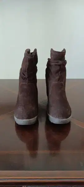 Sepatu Boot Leisure