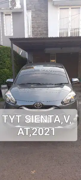 Tyt Sienta,V,at,2021,abu-abu