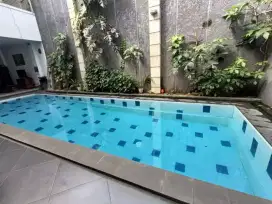 Jasa kolam renang