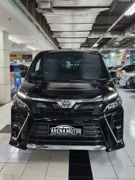 [KM 20rb] Toyota Voxy CBU 2018 Antik Full Original # 2.0 CVT Matic