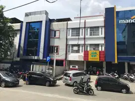 Jual 2 Ruko Gandeng Super Murah di Jelambar Baru Jakarta Barat.