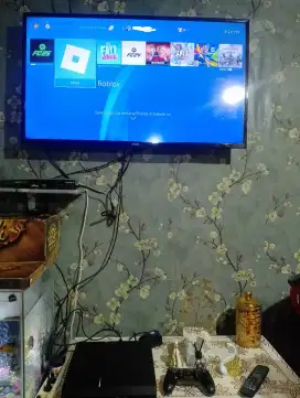 Di jual PS 4 fat seri 12 original 500 gb
