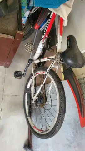 Dijual Sepeda Gunung Trinx