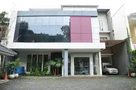 Dijual Ruang Usaha Ex Kantor Furnish di Poros Jl. Raya Langsep, Malang
