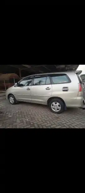 Jual Toyota Kijang Inova tyve G manual thn 2006