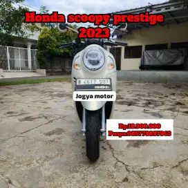 Honda scoopy prestige tahun 2023