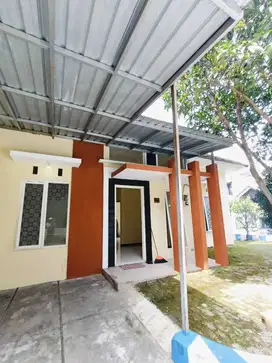 RUMAH HOOK PERUM SAXOPHONE DEKAT SUHAT MALANG