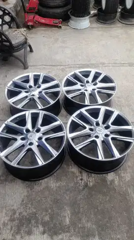 Velg Rep.Landcuser R22 pcd 5×150 lebar 9 Et45...4pcs