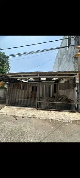 Rumah 1 lt 6 x 15 m2 Shm hadap selatan di Semanan Jaya Residence butuh
