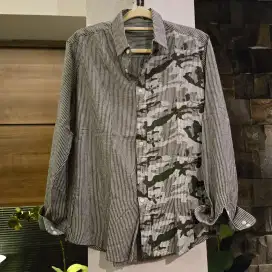 Kemeja salur casual aksen camo LD 110