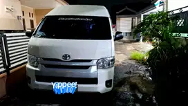 Toyota Hiace 2019 Commuter Diesel MT