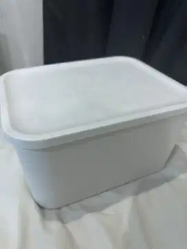 Box storage tutup besar
