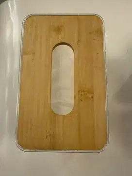 Tempat tisue kayu