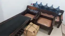 Sofa dan Meja Ruang Tamu