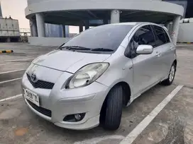 Toyota Yaris 2010 Bensin