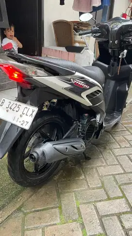 Jual bu vario tecno 2011