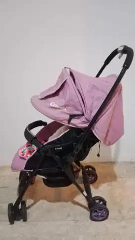 Stroller combi ungu