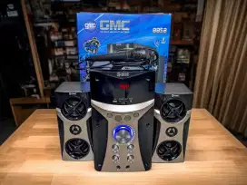 Salon Speaker Home Theater GMC 885B Karaoke