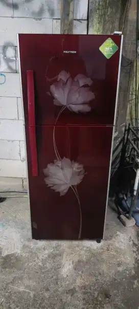 Kulkas 2 pintu polytron