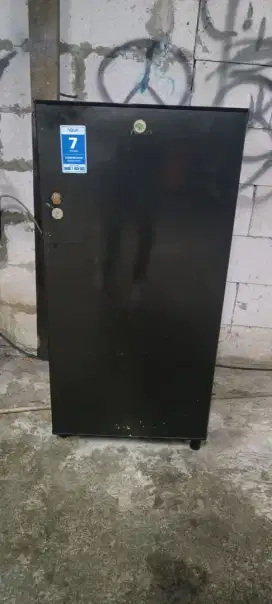 Kulkas satu pintu