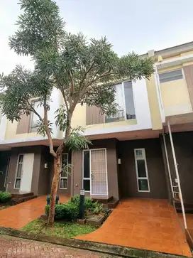 Rumah Baru Malibu Village Gading Serpong Siap Huni Semi Furnished