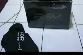 FOR SALE !! HELM HALF FACE RSV CARBON SIZE M