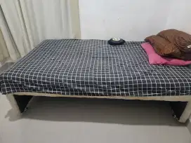 Kasur tempat tidur 160x 200