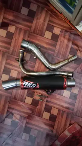 Knalpot vario 110 karbu