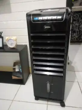 Air Cooler Midea Mulus no kendala