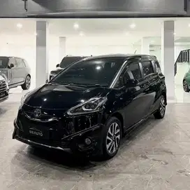Toyota Sienta Q 2021