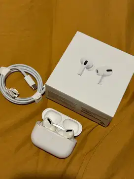 Airp0ds Pro Gen 1