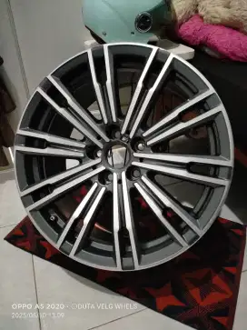 VELG BMW SERI3 330i M SPORT R18 5X112