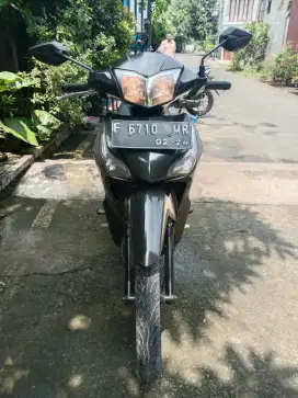 Dijual Honda Supra x 125 cw helm in tahun 2013. Mulus dan terawat